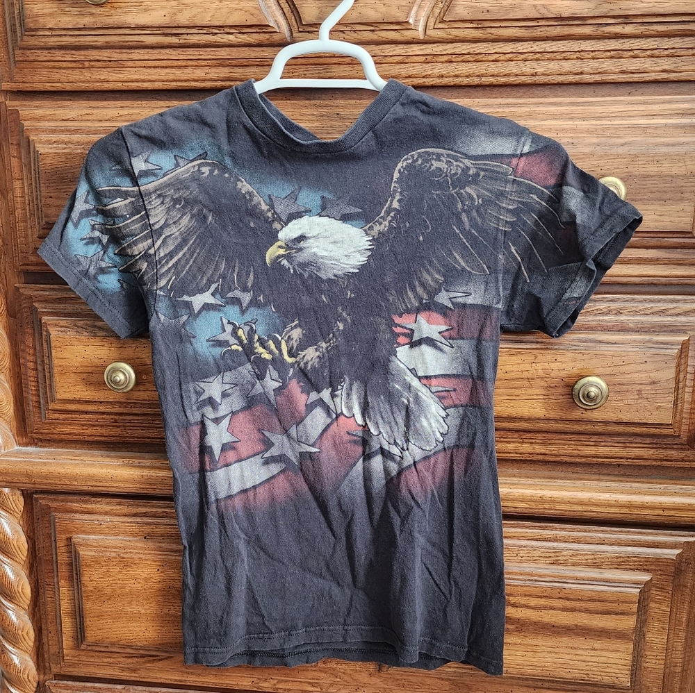 Liquid Blue Patriotic Eagle tee